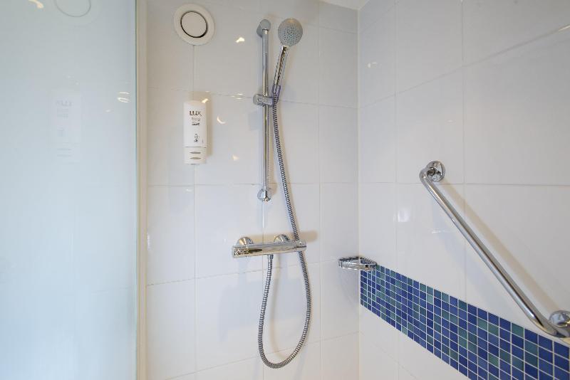 Номер Стандарт, Holiday Inn Express London   Epsom Downs, An Ihg