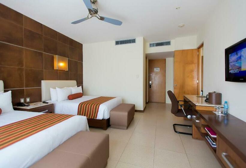 小型俱乐部套房, Krystal Urban Cancun & Beach Club