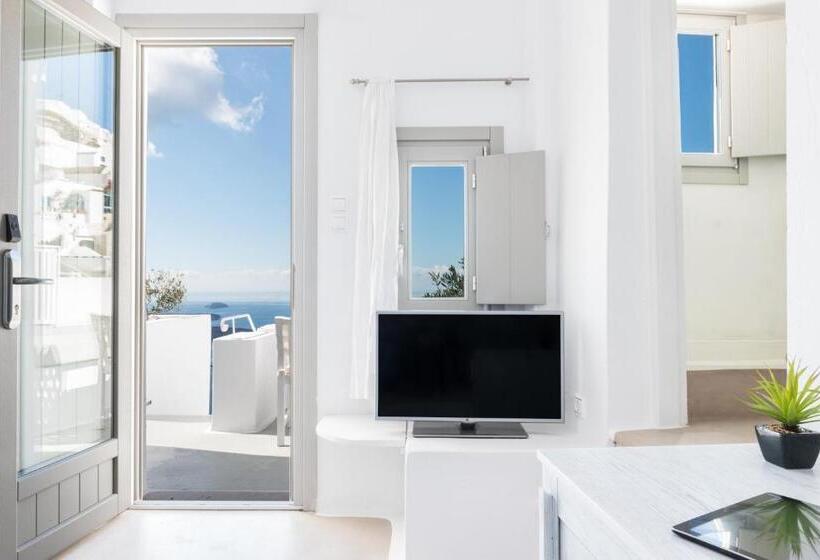 اتاق سوپریور با چشم‌انداز, On The Rocks   Small Luxury Hotels Of The World