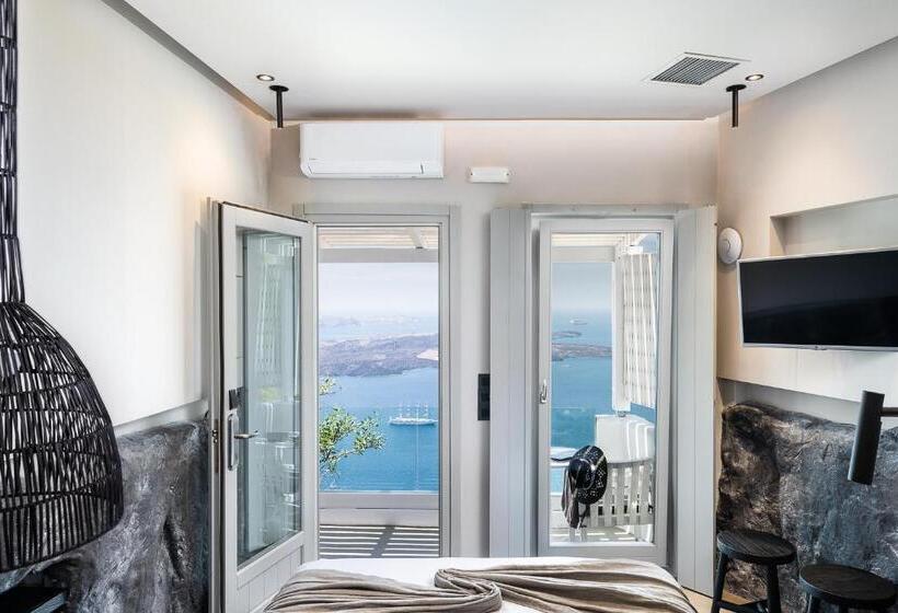 اتاق سوپریور با چشم‌انداز, On The Rocks   Small Luxury Hotels Of The World