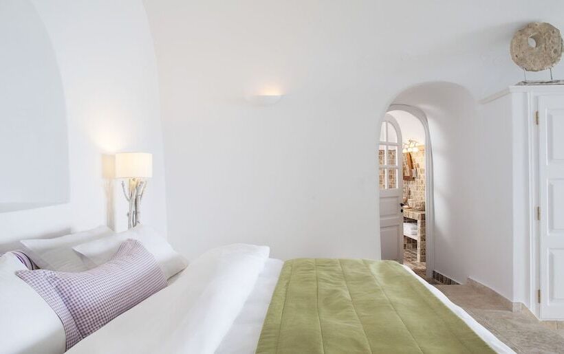 سوییت سینیور با چشم‌انداز دریا, San Antonio   Small Luxury Hotels Of The World