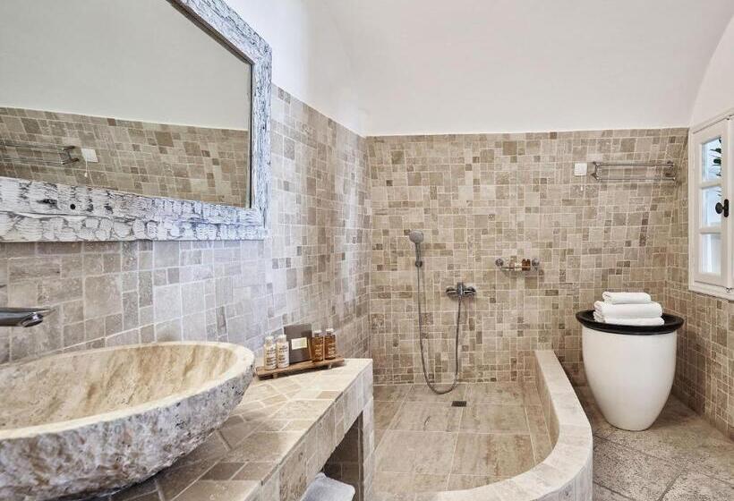 سوییت جونیور با چشم‌انداز دریا, San Antonio   Small Luxury Hotels Of The World