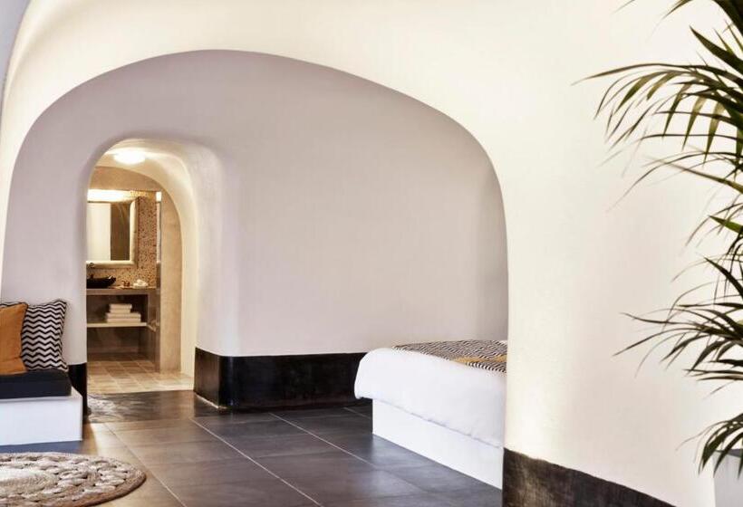 سوئیت با چشم‌انداز, San Antonio   Small Luxury Hotels Of The World