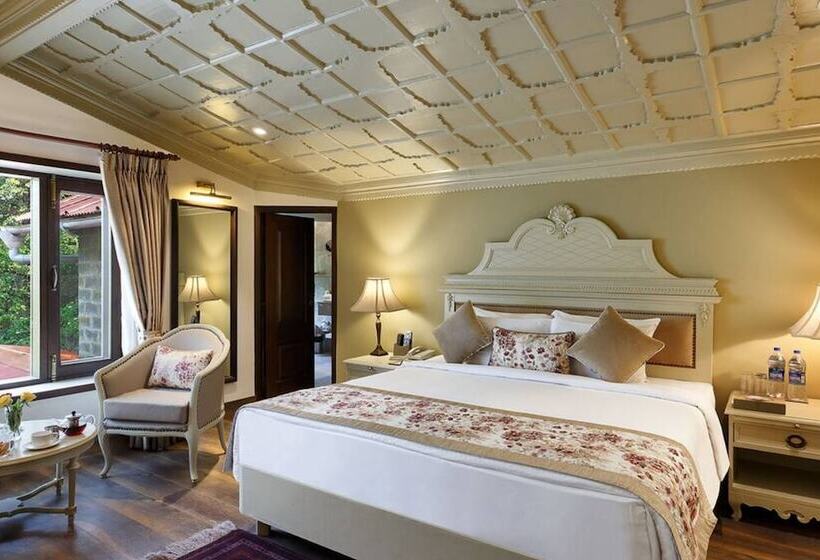 اتاق رویال, The Naini Retreat, Nainital By Leisure Hotels