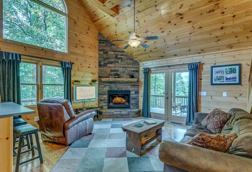오두막, Treetops Mtn View Cabin Near Ocoee River
