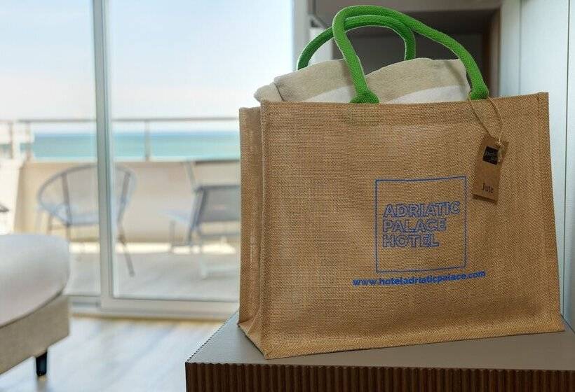 غرفة قياسية مطلّة علي البحر, Adriatic Palace