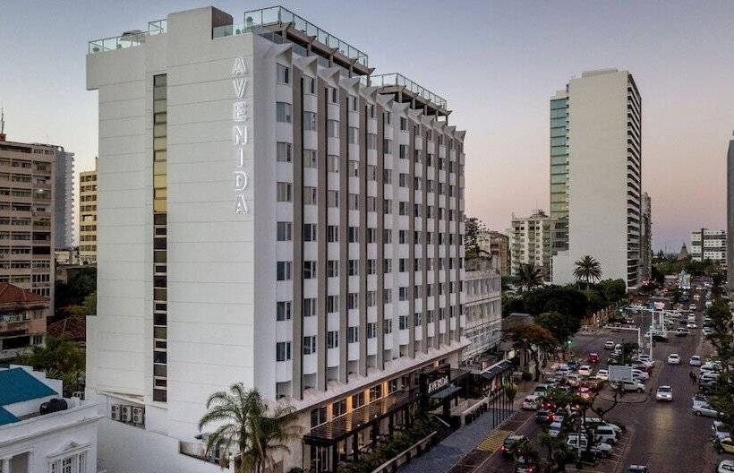 اتاق استاندارد, Avenida