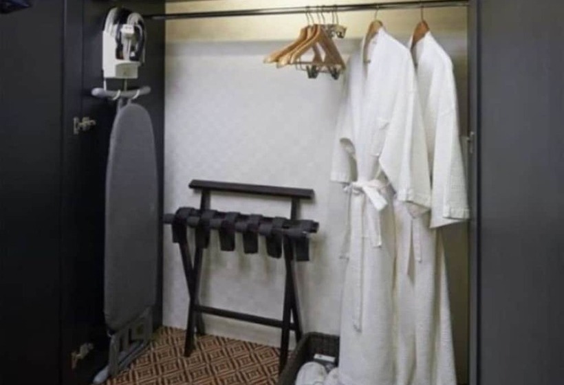 اتاق کلاب, Grand Millennium Hotel Kuala Lumpur