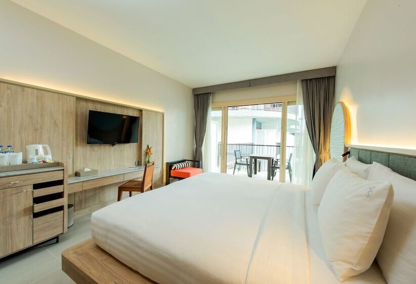 اتاق استاندارد با چشم‌انداز استخر, Holiday Ao Nang Beach Resort, Krabi