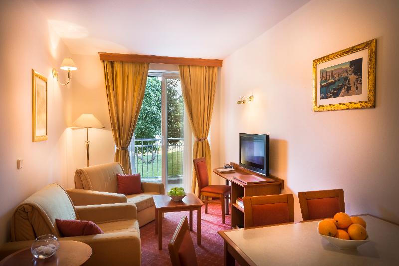آپارتمان لوکس 1 خوابه, Valamar Villa Adria