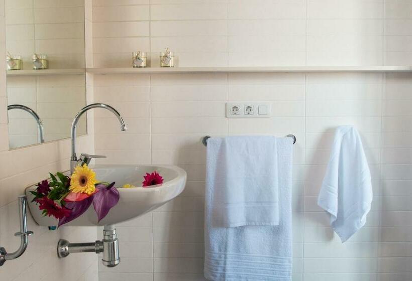 חדר סטנדרט יחיד מותאם לאדם עם מוגבלויות, Casas Heddy, Wellbeing Resort