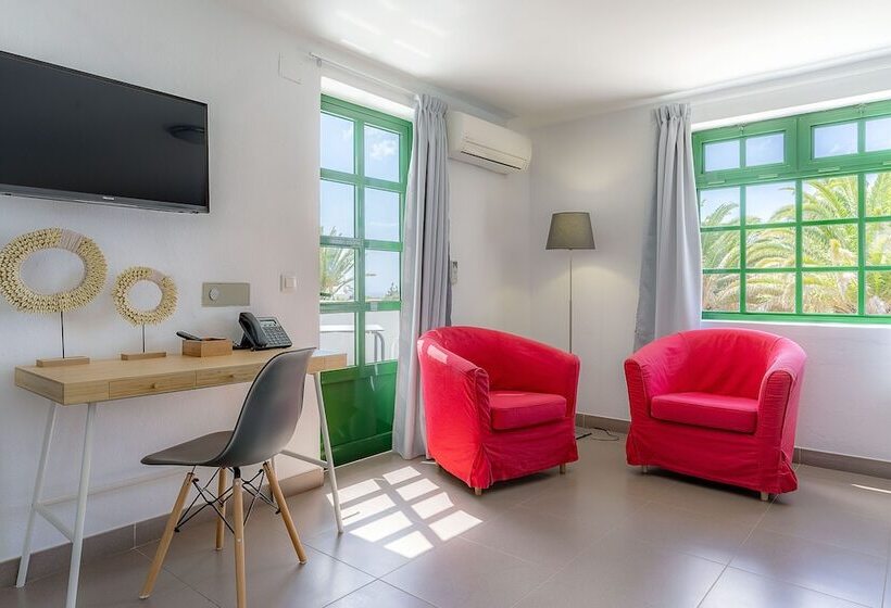 חדר סטנדרט מותאם לאדם עם מוגבלויות, Casas Heddy, Wellbeing Resort