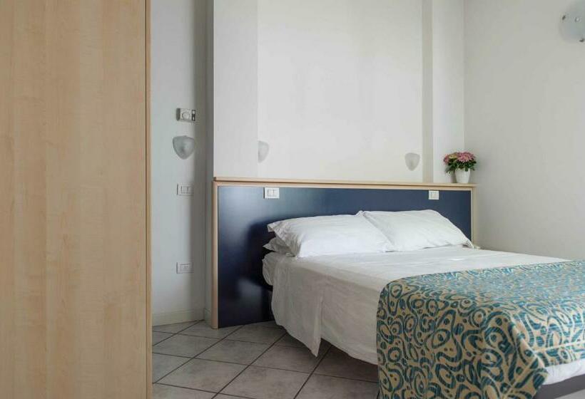 Apartamento 1 Dormitório, Residence Ola