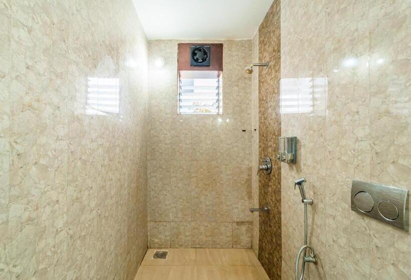 اتاق استاندارد, Treebo Gulmohar Beach Resort