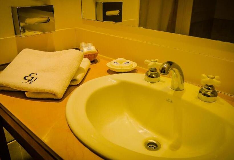 Номер Стандарт Вид на Горы, Elegance Hotel Tandil