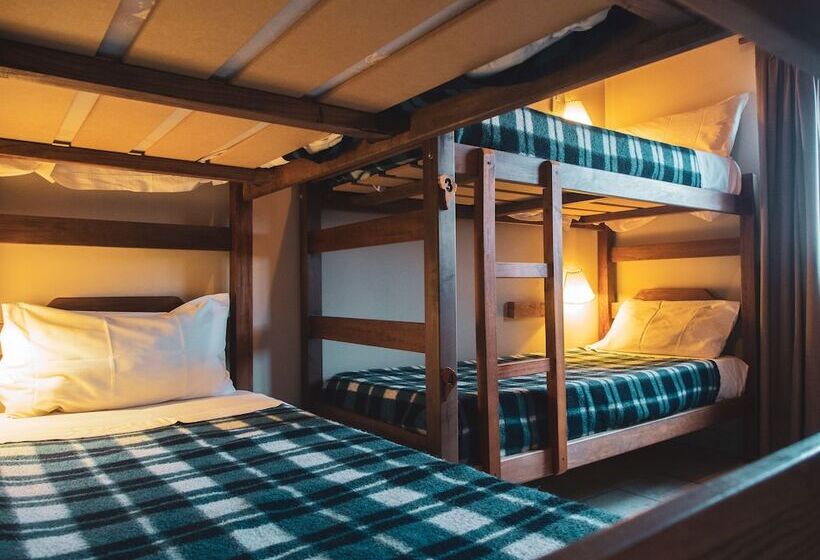 تختخواب در اتاق مشترک, America Del Sur Calafate Hostel