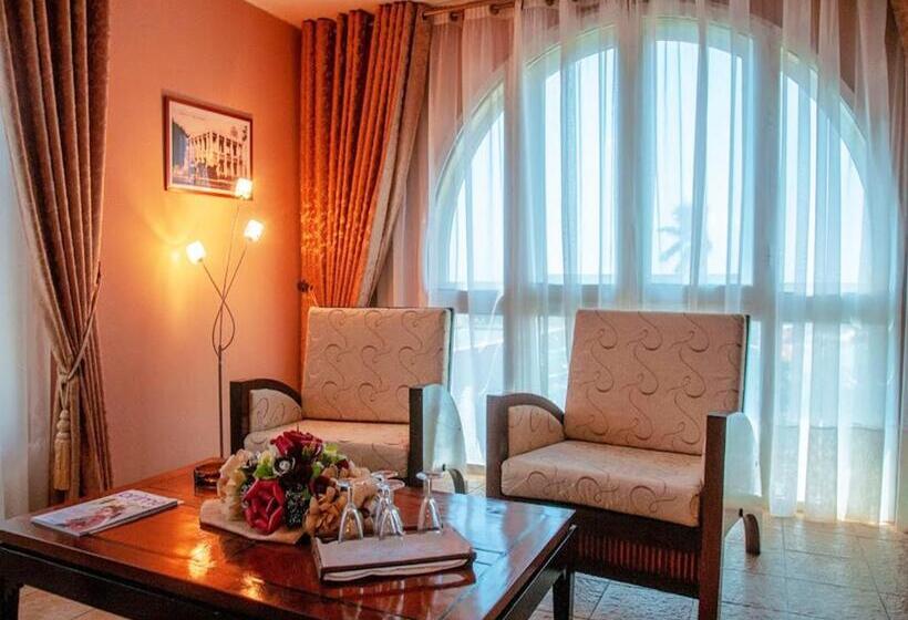 سوییت, Le Grand Hôtel Diego