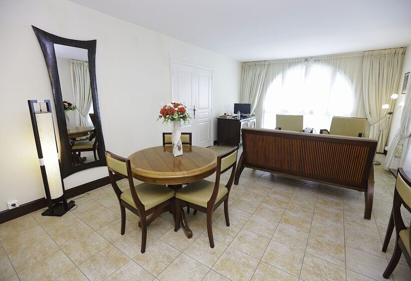 سوییت, Le Grand Hôtel Diego