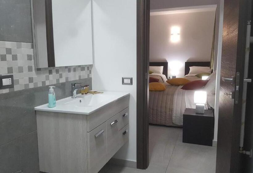 اتاق پریمیوم چهارنفره, Idilliaco Inn
