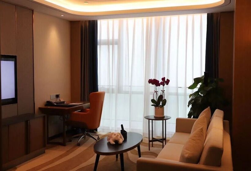 سوییت سوپریور, Novotel Changsha International Exhibition Center