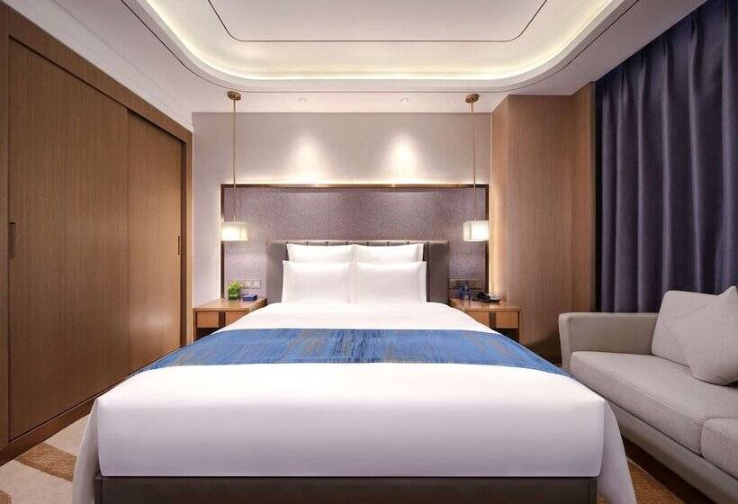 سوییت سوپریور, Novotel Changsha International Exhibition Center