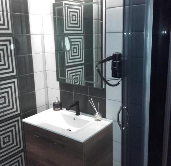 سوییت جونیور لوکس, Pietra Mare Suites