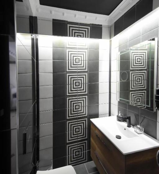 سوییت جونیور لوکس, Pietra Mare Suites