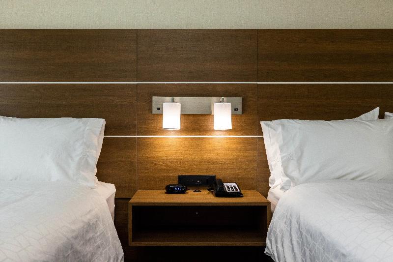 适合残疾人士使用的套间, Holiday Inn Express & Suites   San Jose Silicon Valley, An Ihg