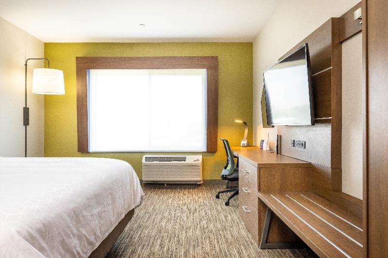 带大床的标准间, Holiday Inn Express & Suites   San Jose Silicon Valley, An Ihg