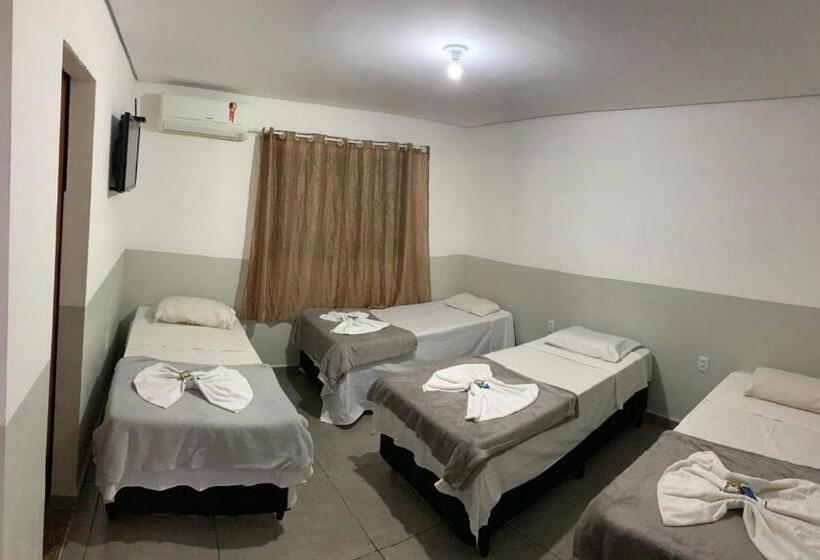 Economy Quadruple Room, Grandourados