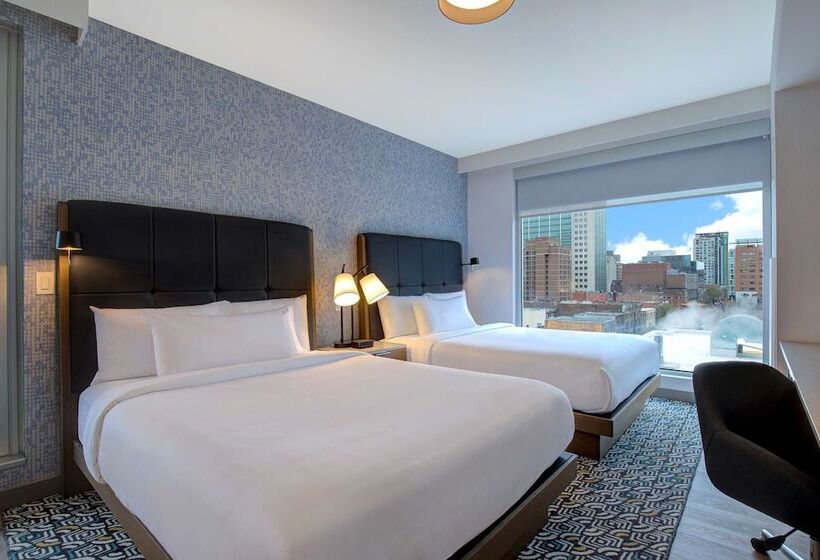 带城市景观的套间, Homewood Suites By Hilton Montreal Downtown, Qc
