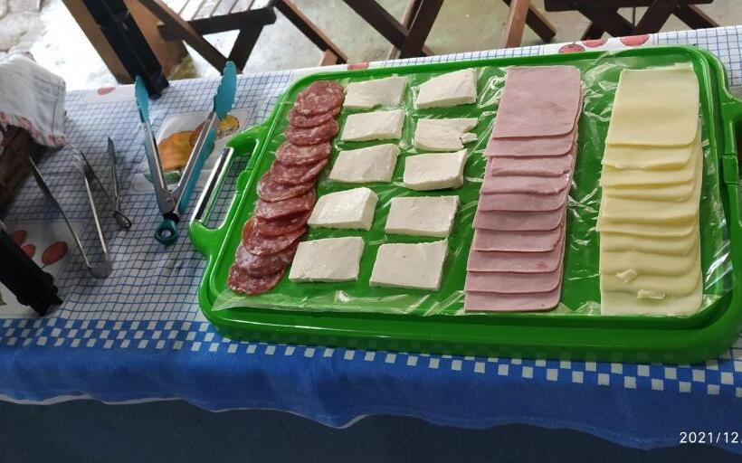 سوییت, Pousada Canto Dos Passaros