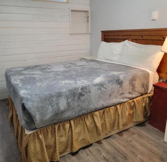 Номер Deluxe Вид на Море с Балконом, Chautauqua Resort & Conference Center