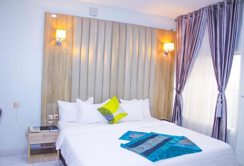 اتاق استاندارد یک نفره, Hilton Leisure Resort
