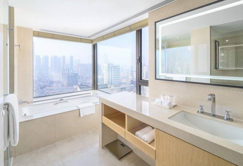 اتاق سوپریور, Marco Polo Wuhan