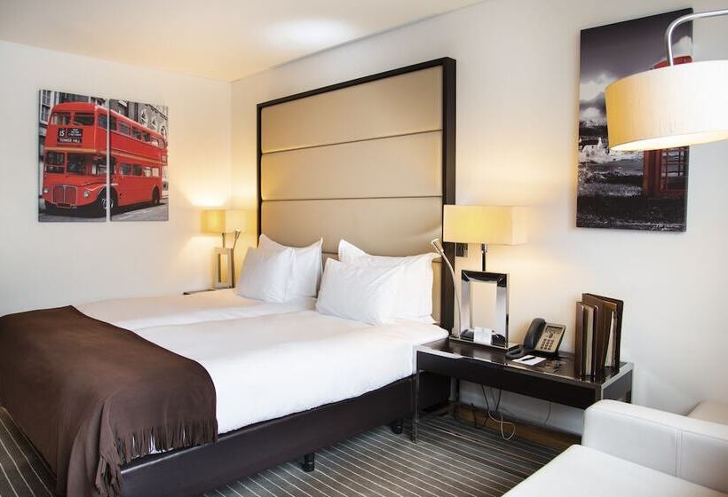 Номер Deluxe, Pestana Chelsea Bridge Hotel & Spa
