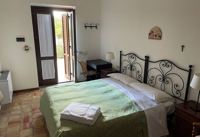 اتاق استاندارد سه نفره, Agriturismo Villa Luca