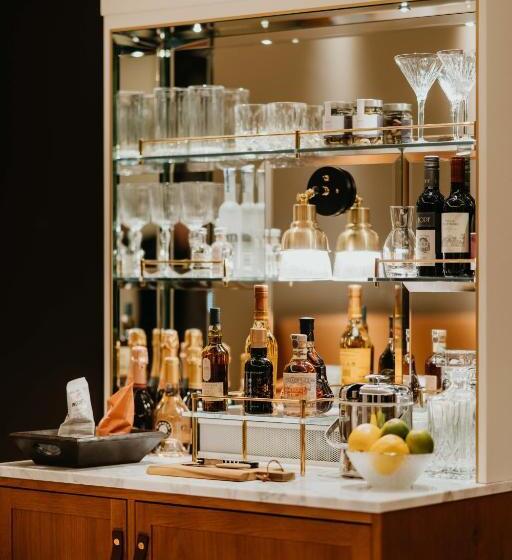 اتاق سوپریور با تخت بزرگ, Do & Co Hotel München