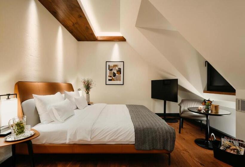 اتاق سوپریور با تخت بزرگ, Do & Co Hotel München