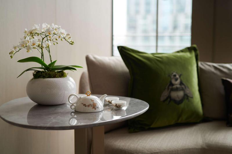 Люкс, Pan Pacific London