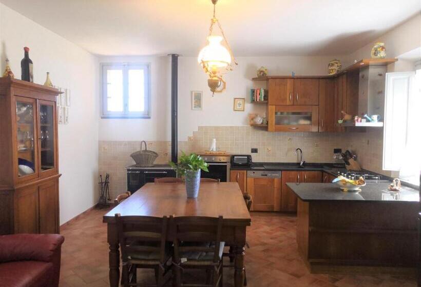 Апартаменты 1 Спальня Вид на Сад, Tenuta Barbadoro Agriturismo Apartment