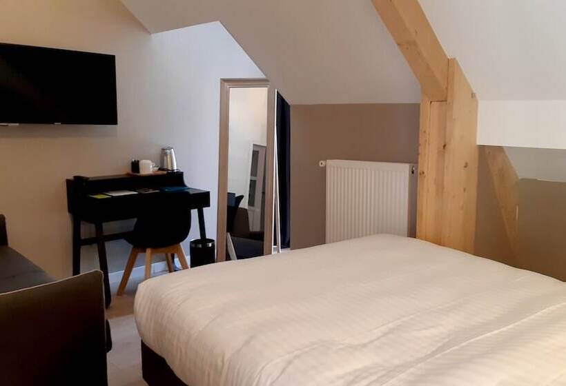 Четырехместный Номер Superior, Logis Auberge De Pont Calleck