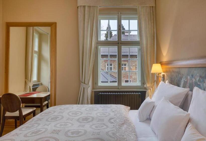 Family Suite, Chateau Herálec Boutique Hotel & Spa By L Occitane