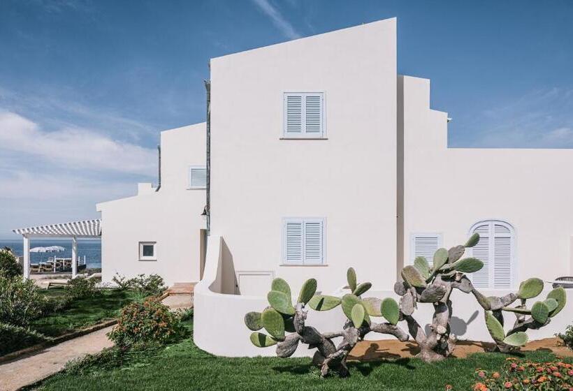 Четырехместный Номер Стандарт Вид на Море, Mangia S Favignana Resort
