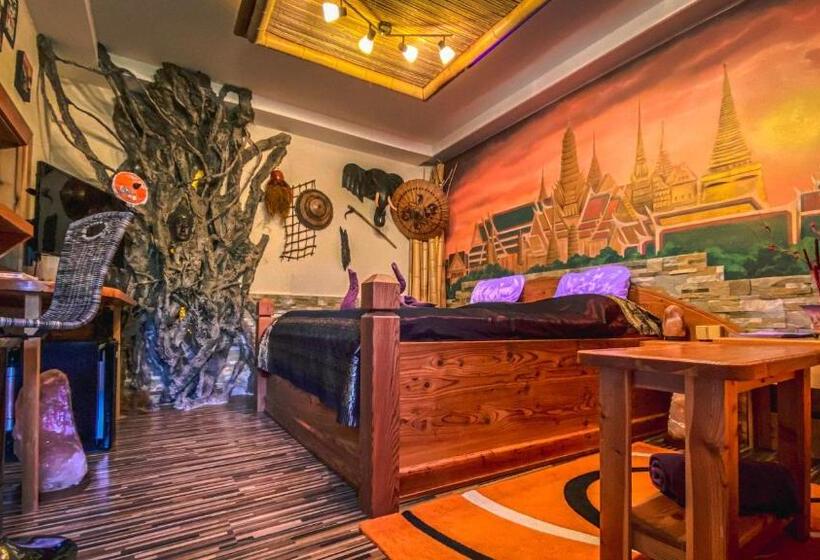 Люкс Повышенной Комфортности, Resort Svět