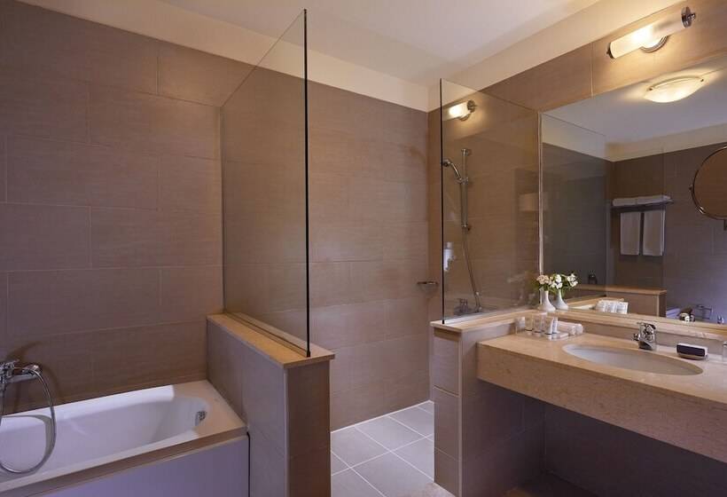 اتاق خانوادگی, Jaz Elite Crystal, Almaza Bay