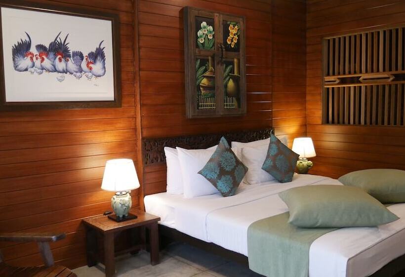 스탠다드 룸 더블 침대, Royal River Kwai Resort And Spa