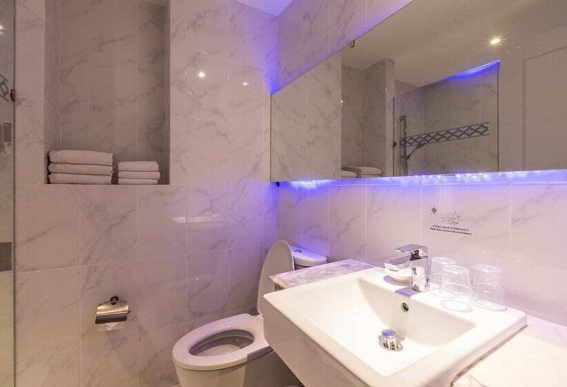 اتاق لوکس, The Verandah   Sha Extra Plus