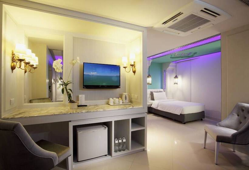 اتاق خانوادگی, The Verandah   Sha Extra Plus