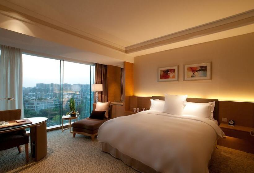 سوییت اجرایی, Millennium Hotel Chengdu